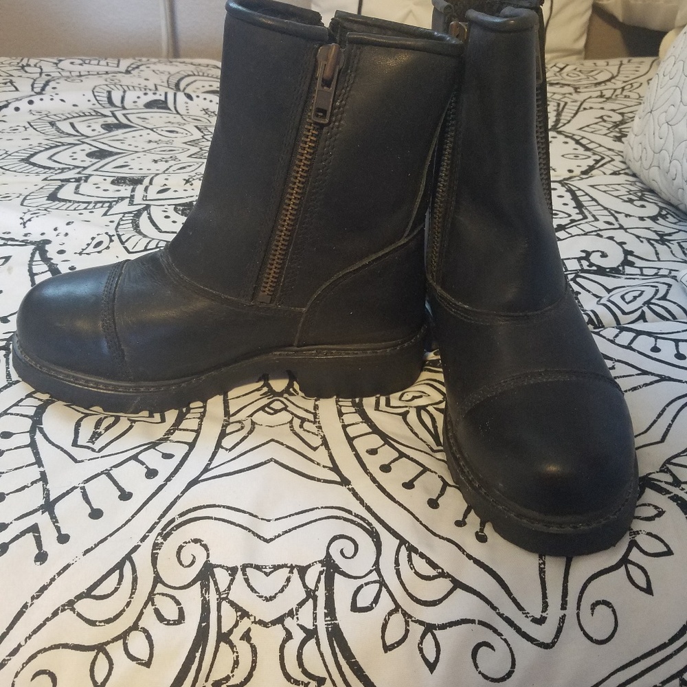 Women Boots